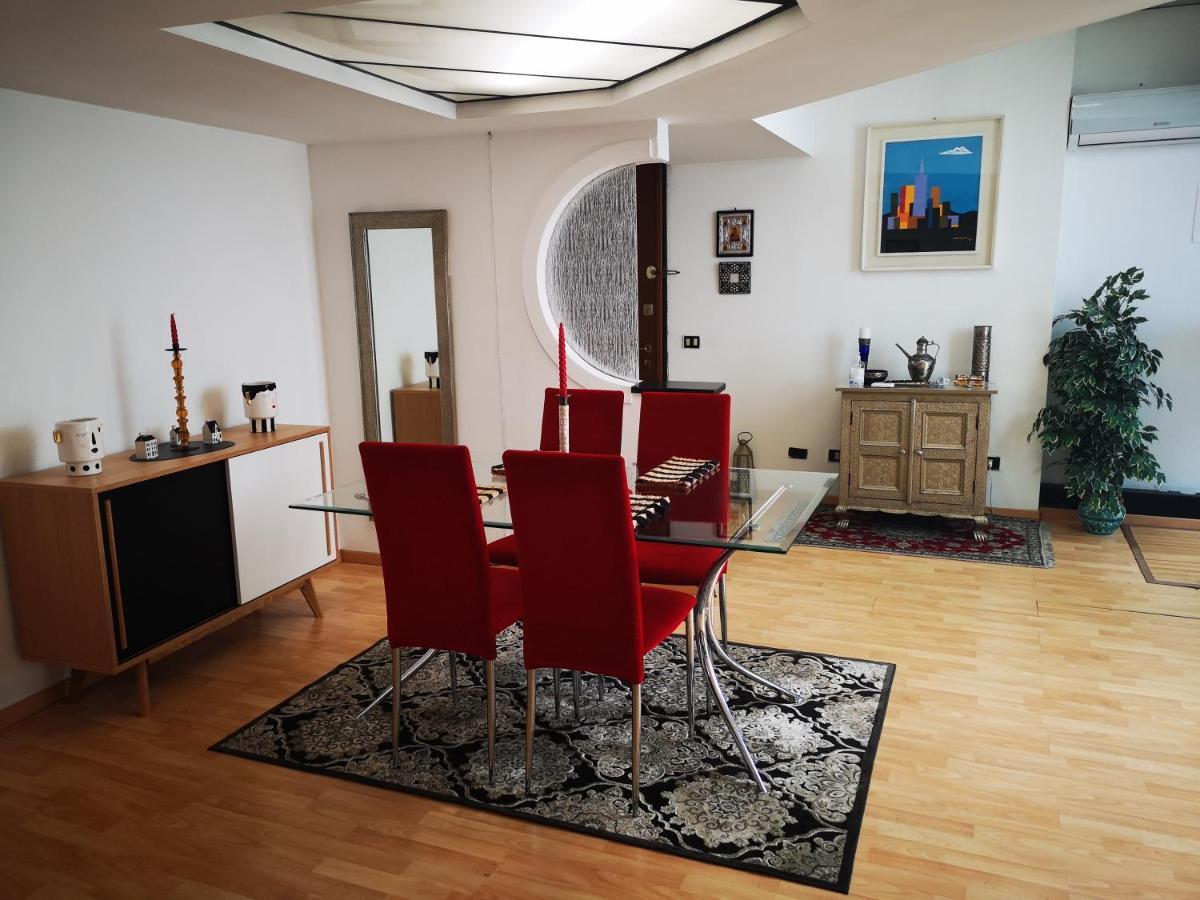Corte Lambruschini Central Apartment With Free Covered Parking Генуа Екстериор снимка